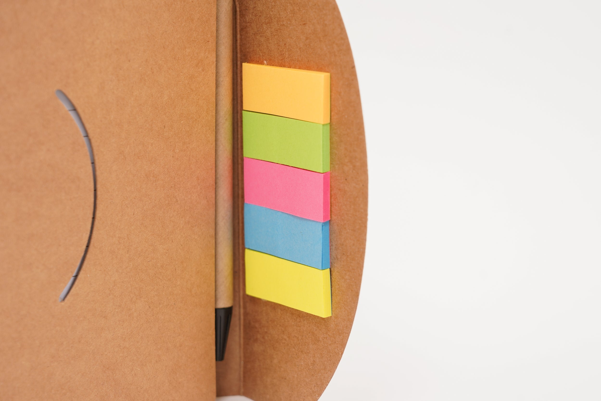 Libreta Ecologica Con Notas con zoom a las notas.